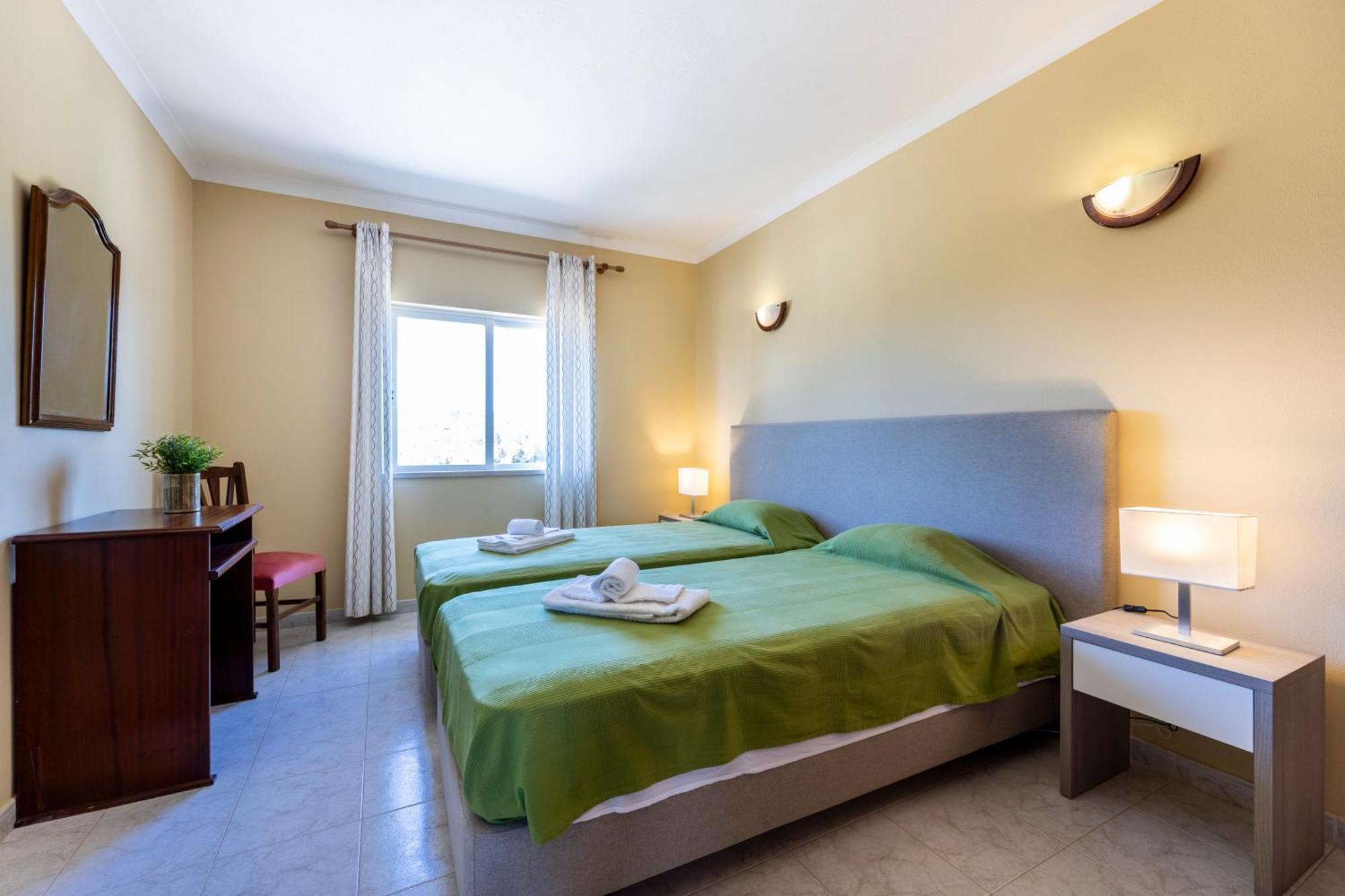 Apartamento Meia Praia Lagos Bagian luar foto